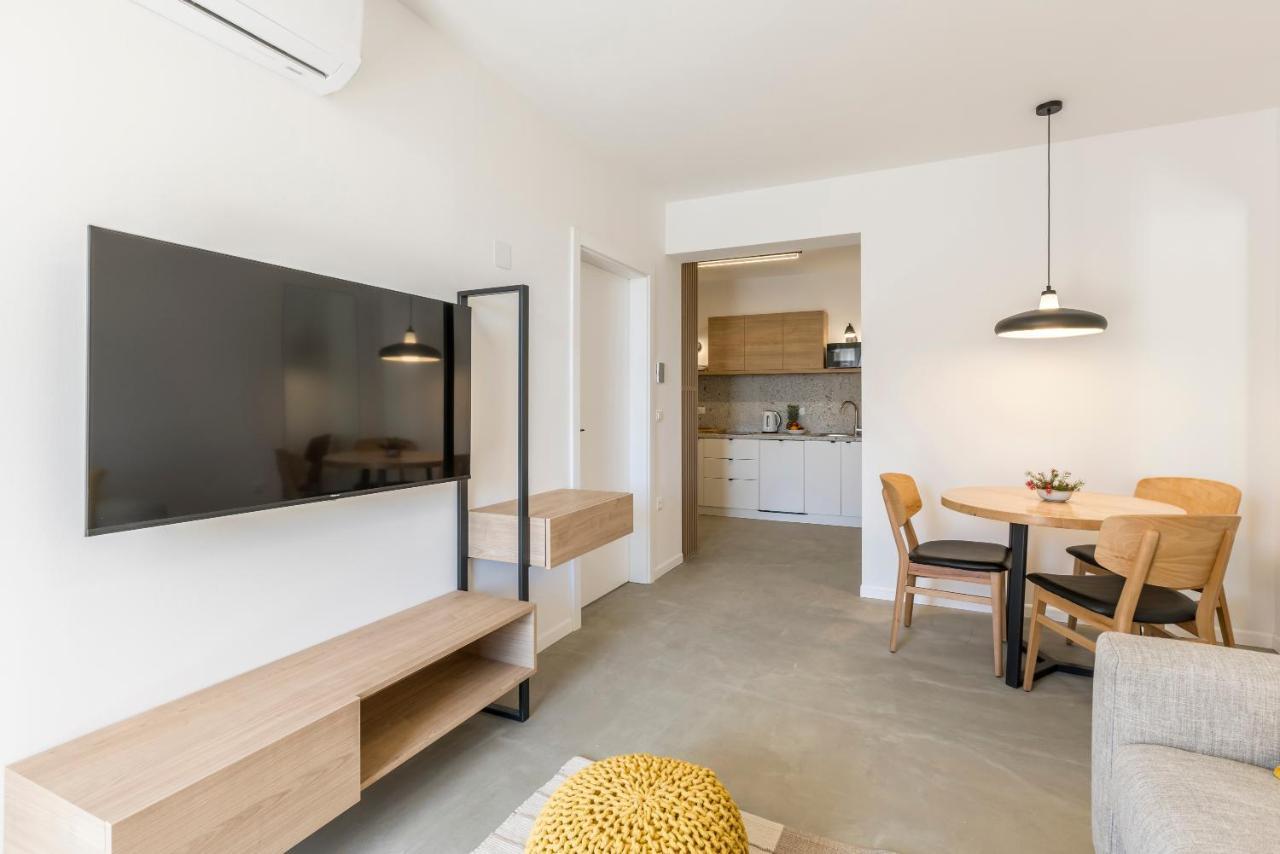 Porto Sereno Apartments Σίμπενικ Εξωτερικό φωτογραφία