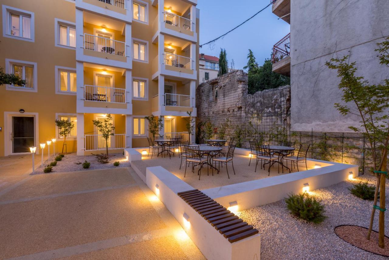 Porto Sereno Apartments Σίμπενικ Εξωτερικό φωτογραφία