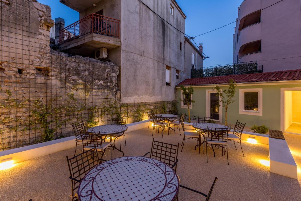 Porto Sereno Apartments Σίμπενικ Εξωτερικό φωτογραφία