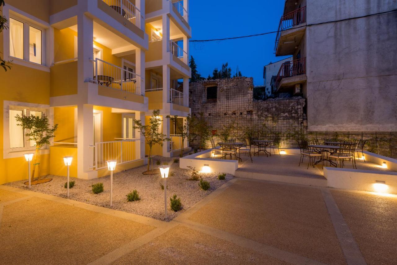 Porto Sereno Apartments Σίμπενικ Εξωτερικό φωτογραφία