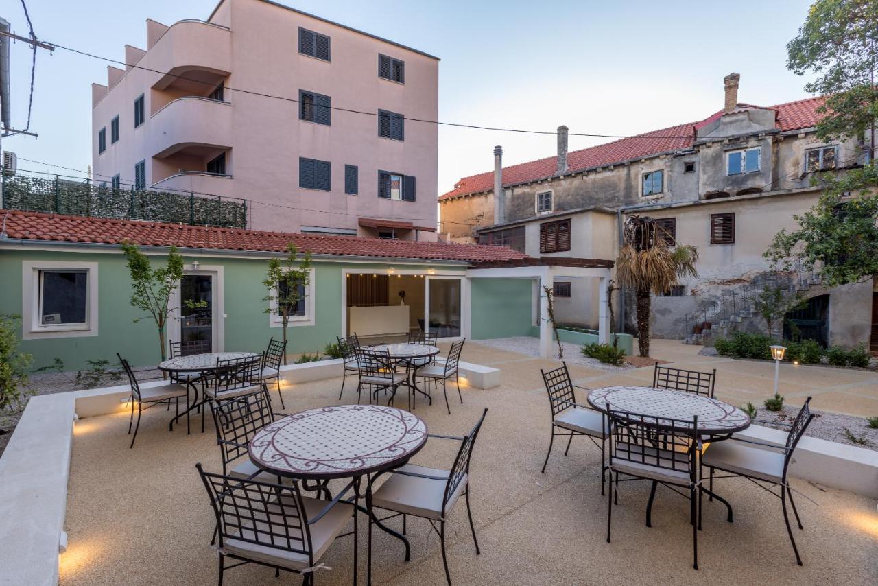 Porto Sereno Apartments Σίμπενικ Εξωτερικό φωτογραφία