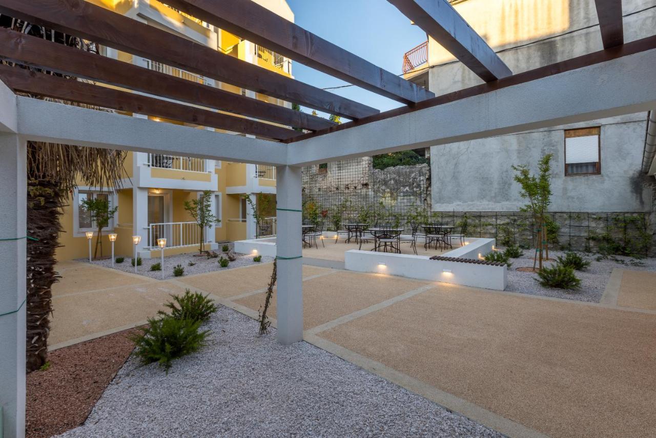 Porto Sereno Apartments Σίμπενικ Εξωτερικό φωτογραφία