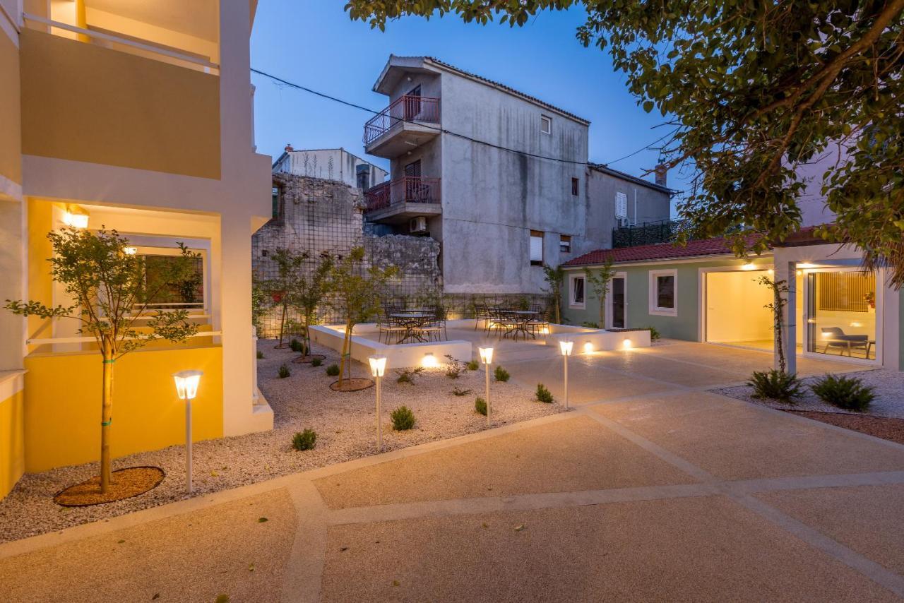Porto Sereno Apartments Σίμπενικ Εξωτερικό φωτογραφία