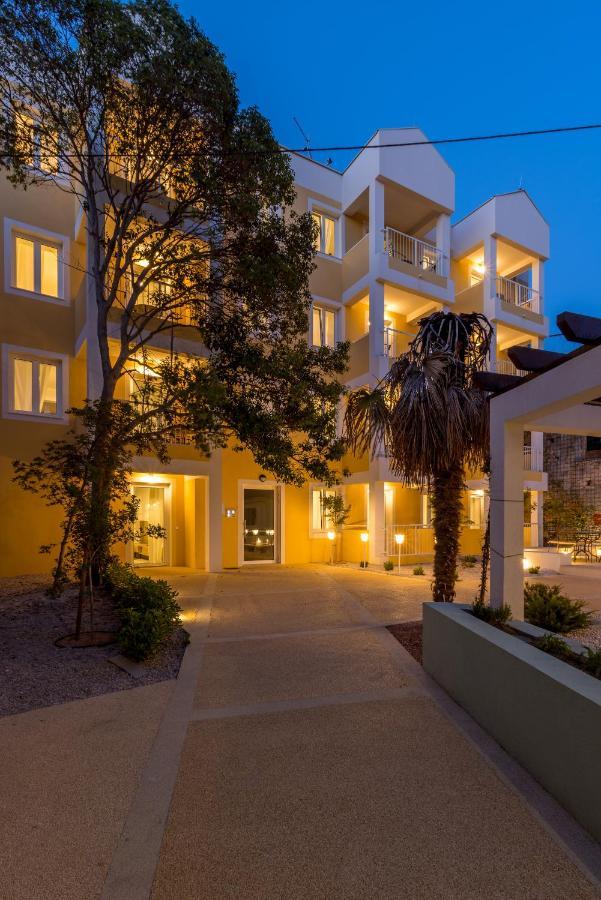 Porto Sereno Apartments Σίμπενικ Εξωτερικό φωτογραφία