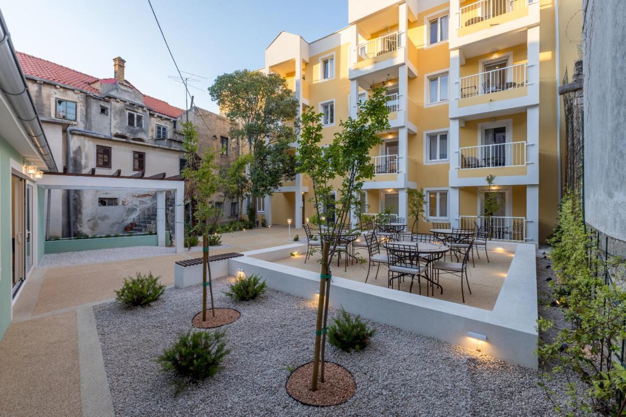 Porto Sereno Apartments Σίμπενικ Εξωτερικό φωτογραφία